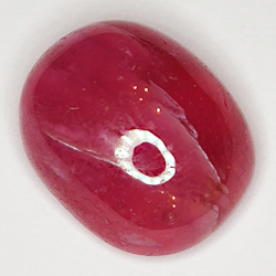 10.93ct Rubin cabochon kissen 13.7x11.0mm