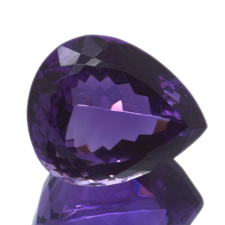 21.17ct. Pear cut amethyst 18.83x15.48 mm