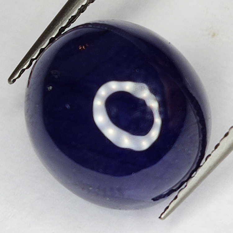 10.99ct Blauer Saphir cabochon oval 11.4x10.4mm