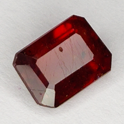 2.05ct Ruby emerald cut 7.8x5.8mm