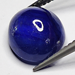 5.72ct Blue Sapphire cabochon oval 10.5x9.1mm