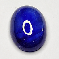 3.83ct Blauer Saphir cabochon oval 11.0x8.1mm