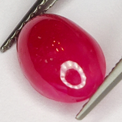 2.04ct Rubis Étoilé cabochon ovale 8.7x6.0mm