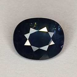 1.09ct Blauer Saphir Ovalschliff 6.6x5.5mm