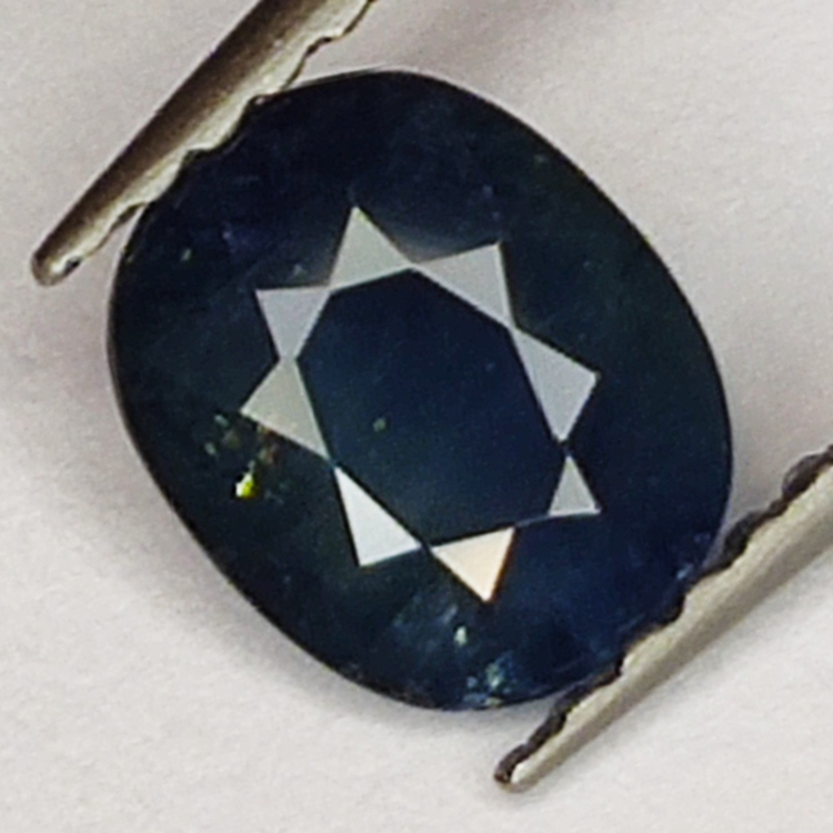 1.09ct Blauer Saphir Ovalschliff 6.6x5.5mm