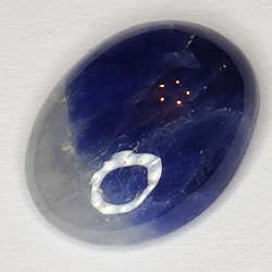 4.70ct Blauer Saphir cabochon oval 12.0x9.1mm