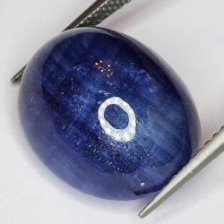 20.60ct Blauer Saphir cabochon oval 16.4x12.9mm