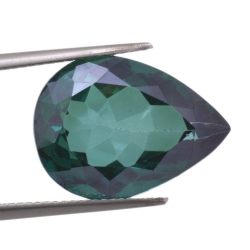 16,18ct. Green Topaz Pear Cut