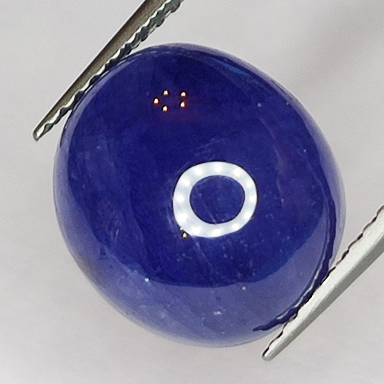 10.06ct Bleu Saphir cabochon ovale 11.8x10.6mm