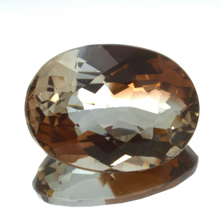 18,17ct Topaz Oval Cut