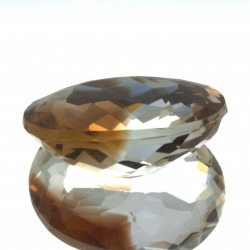 18,17ct Topaz Oval Cut