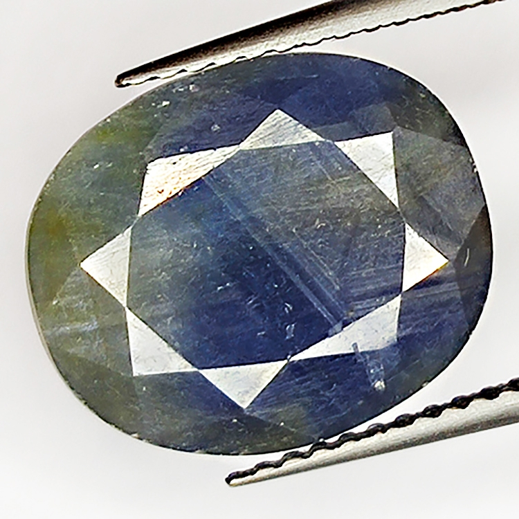 10.55ct Blue Sapphire oval cut 13.5x11.3mm