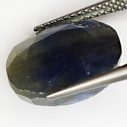 10.55ct Blauer Saphir Ovalschliff 13.5x11.3mm