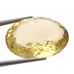 36,57ct. Lemon Quartz Oval Cut