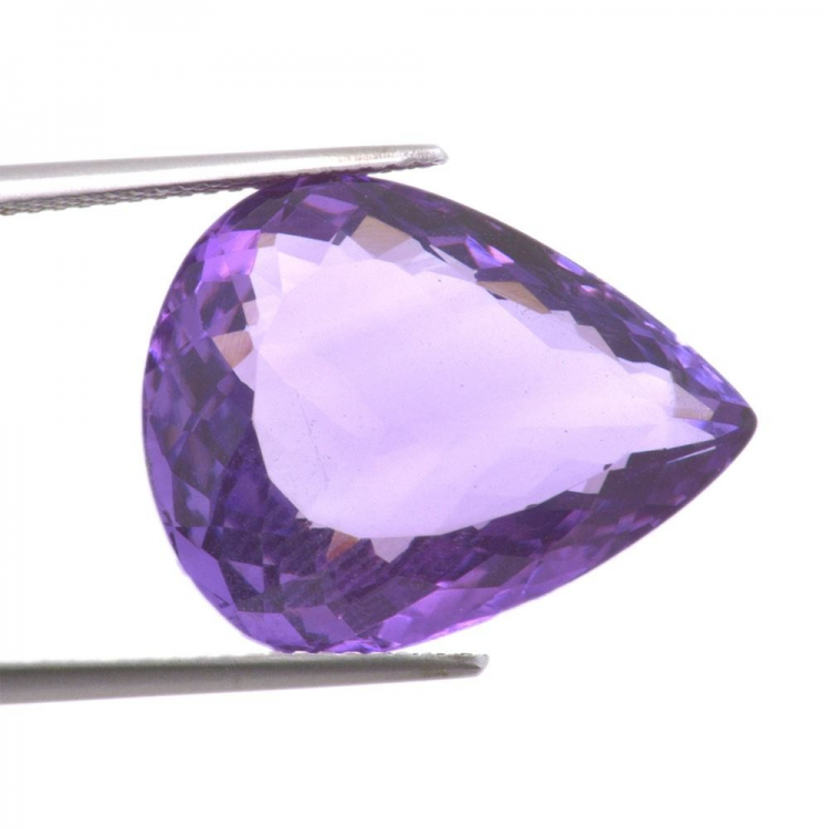 18,16ct Amethyst im Birnenschliff, 20,64 x 16,27mm