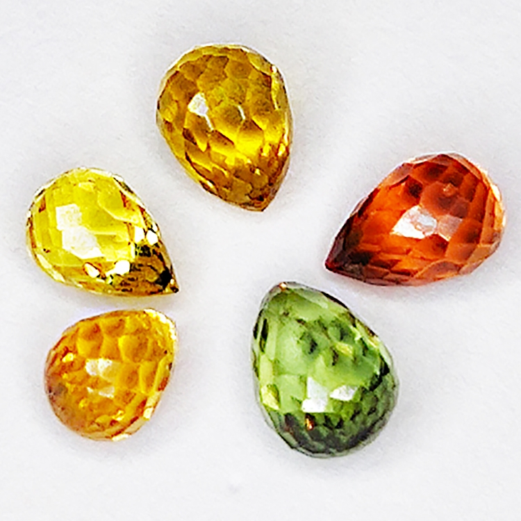 1.58ct Saphir Songea multicolore coupe briolette 4.6x3.1mm 5pcs