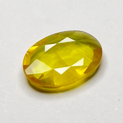 1.22ct Gelber Saphir ovalschliff 8.8x6.3mm