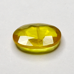 1.22ct Gelber Saphir ovalschliff 8.8x6.3mm