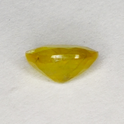 1.54ct Gelber Saphir ovalschliff 7.7x5.6mm