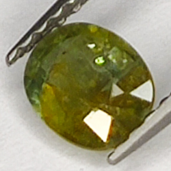 0.64ct Zaffiro verde taglio ovale 5.8x4.6mm