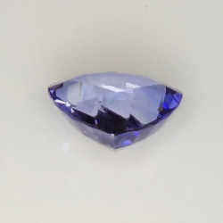 1,30ct Blauer Saphir Trilliantschliff 7,3x6,7mm