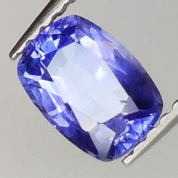 1.08ct Saphir Bleu coupe coussin 6.7x4.8mm