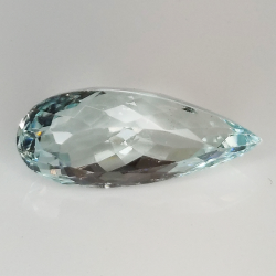 5.88ct Aigue-marine coupe poire 18.3x7.9mm