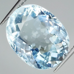 5,34ct Aquamarin Ovalschliff 13,2x10,1mm