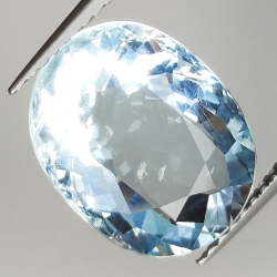 5.34ct Aquamarine oval cut 13.2x10.1mm