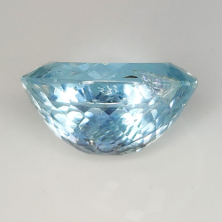 8.67ct Acquamarina taglio ovale 14.8x12.1mm