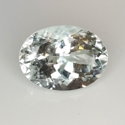 4.31ct Acquamarina taglio ovale 12.6x9.3mm