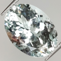 4.31ct Aquamarine oval cut 12.6x9.3mm