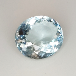 4.77ct Aquamarine oval cut 12.2x10.7mm