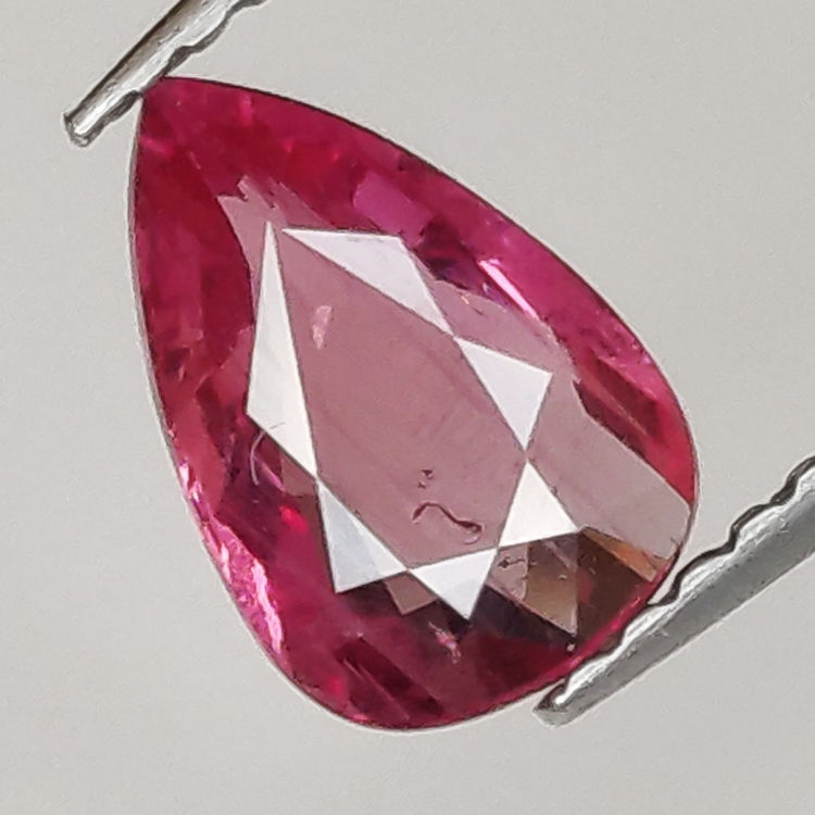 1.02ct Zafiro rosa certificado talla pera 8.1x5.5mm