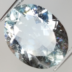 4,39ct Aquamarin ovalschliff 13,4x10,4mm