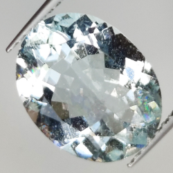 4.39ct Acquamarina taglio ovale 13.4x10.4mm