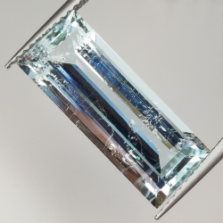 6.05ct Acquamarina taglio baguette 19.0x7.4mm