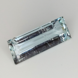 6.05ct Aguamarina talla baguette 19.0x7.4mm