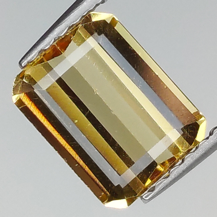 1.73ct Champagne Topaz emerald cut 7.6x5.9mm