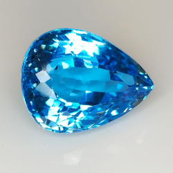 29.73ct Topaze Bleue coupe poire 20.1x15.2mm