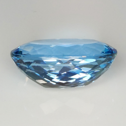 14.33ct Topazio Blu taglio ovale 17.7x12.4mm