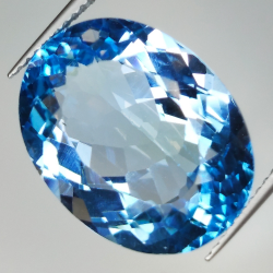 18.44ct Blue Topaz oval cut 19.1x14.5mm