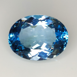 18.44ct Blautopas ovalerschliff 19.1x14.5mm