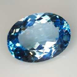 18.44ct Blue Topaz oval cut 19.1x14.5mm