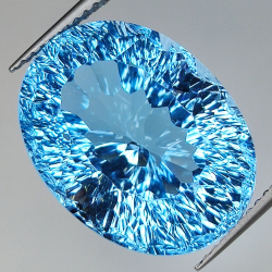 20.98ct Topacio Azul talla oval 18.2x13.7mm