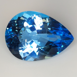 25.75ct Topaze Bleue coupe poire 22.2x15.9mm