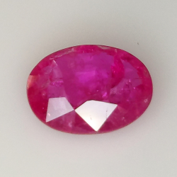 2,86ct Rubin ovalschliff 10,0x7,6mm