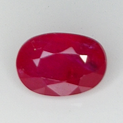 1,11ct Rubin ovalschliff 7,0x4,8mm