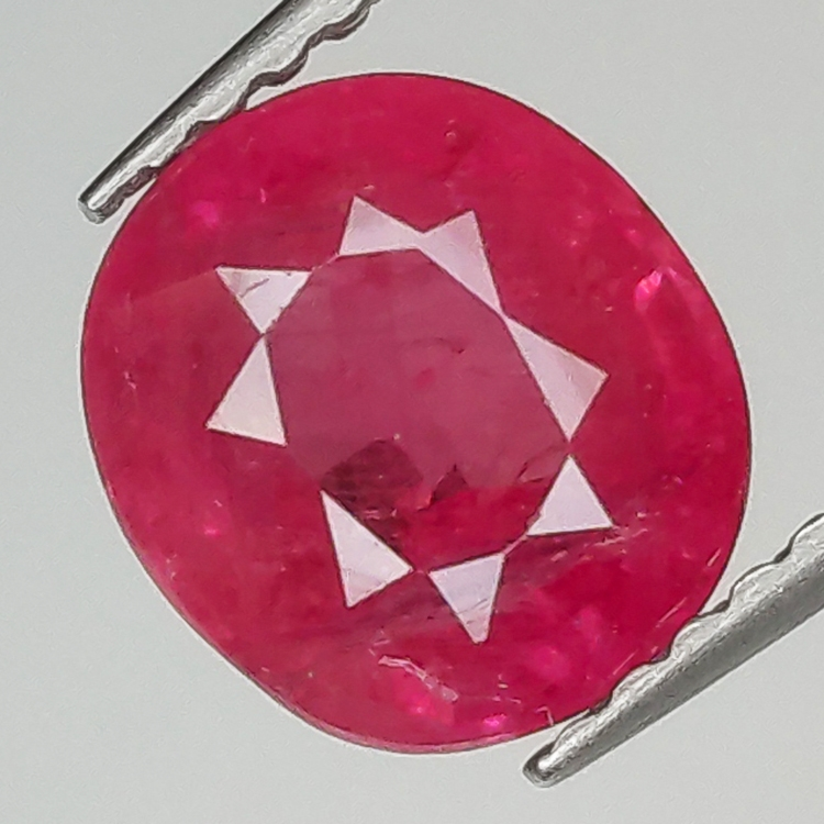 2.24ct Ruby oval cut 7.6x6.8mm