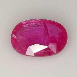 2.21ct Rubino taglio ovale 9.9x7.1mm